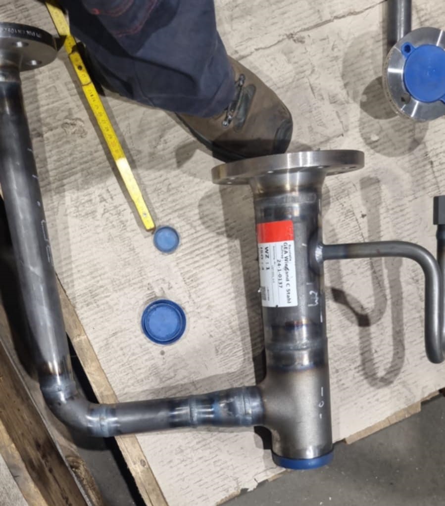 Zdjęcie przestawiające rurociąg budowany według rysunków izometrycznych dla GEA Prenzlau